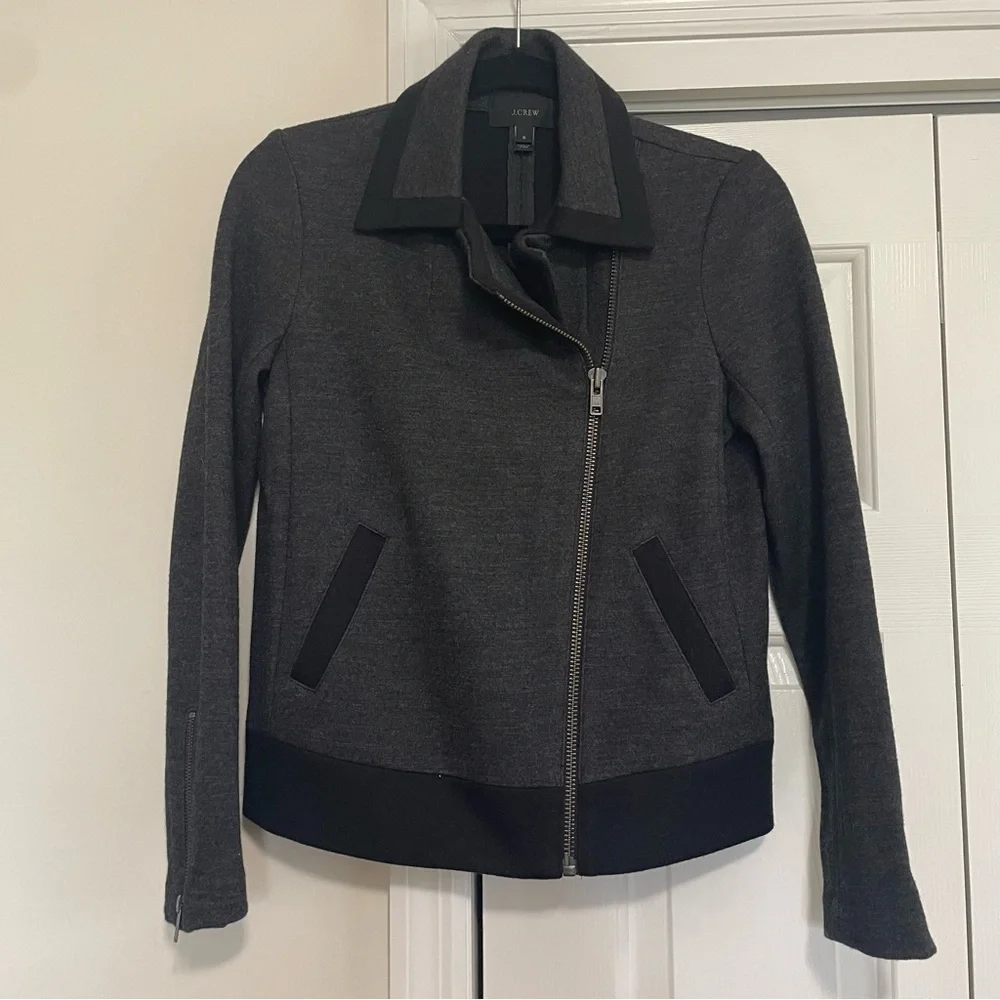 J.Crew Black Gray Wool Blend Offset Zipper Size 0